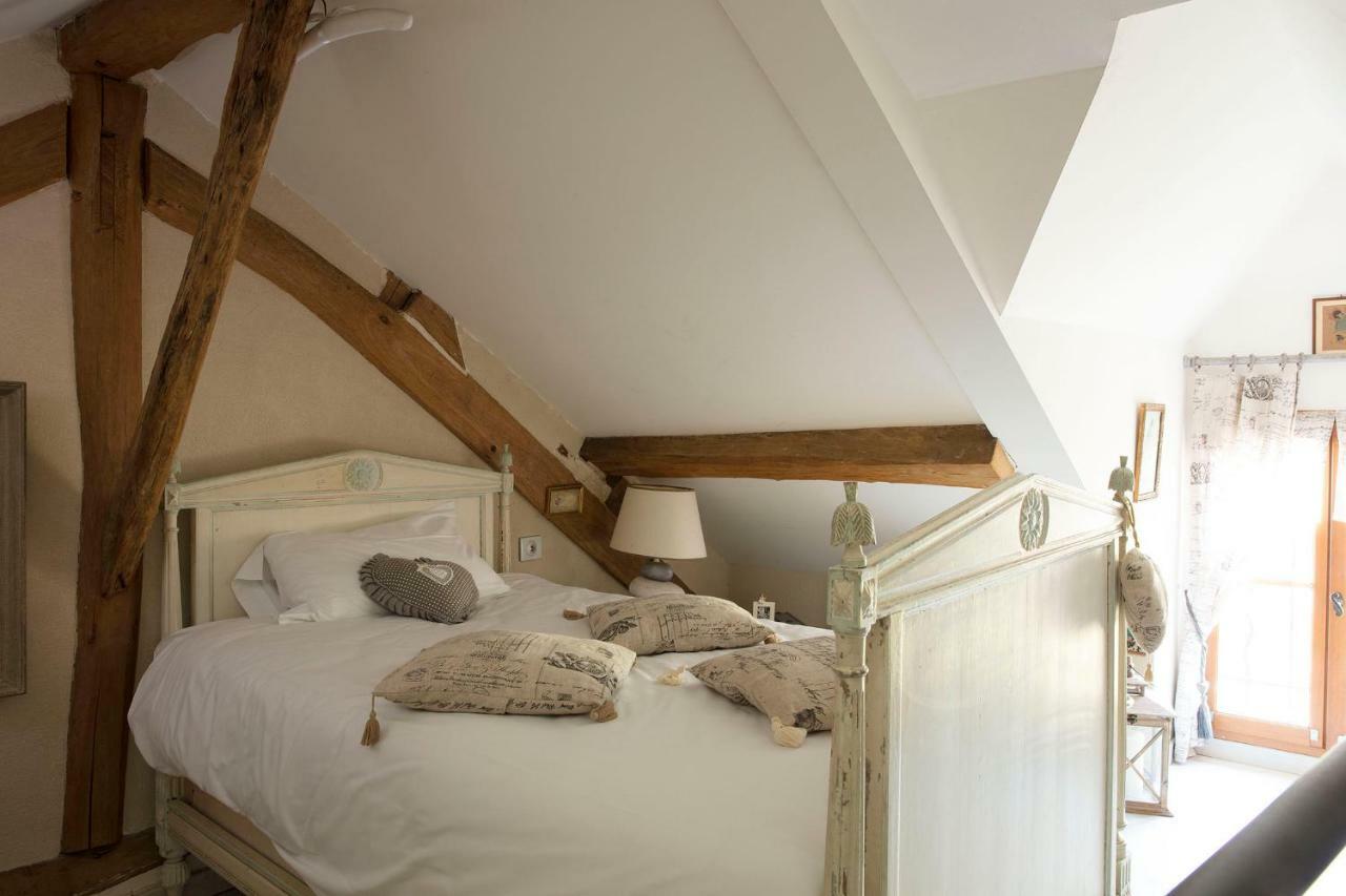 Maison D'Hotes A L'Ombre Bleue Mittainville ภายนอก รูปภาพ